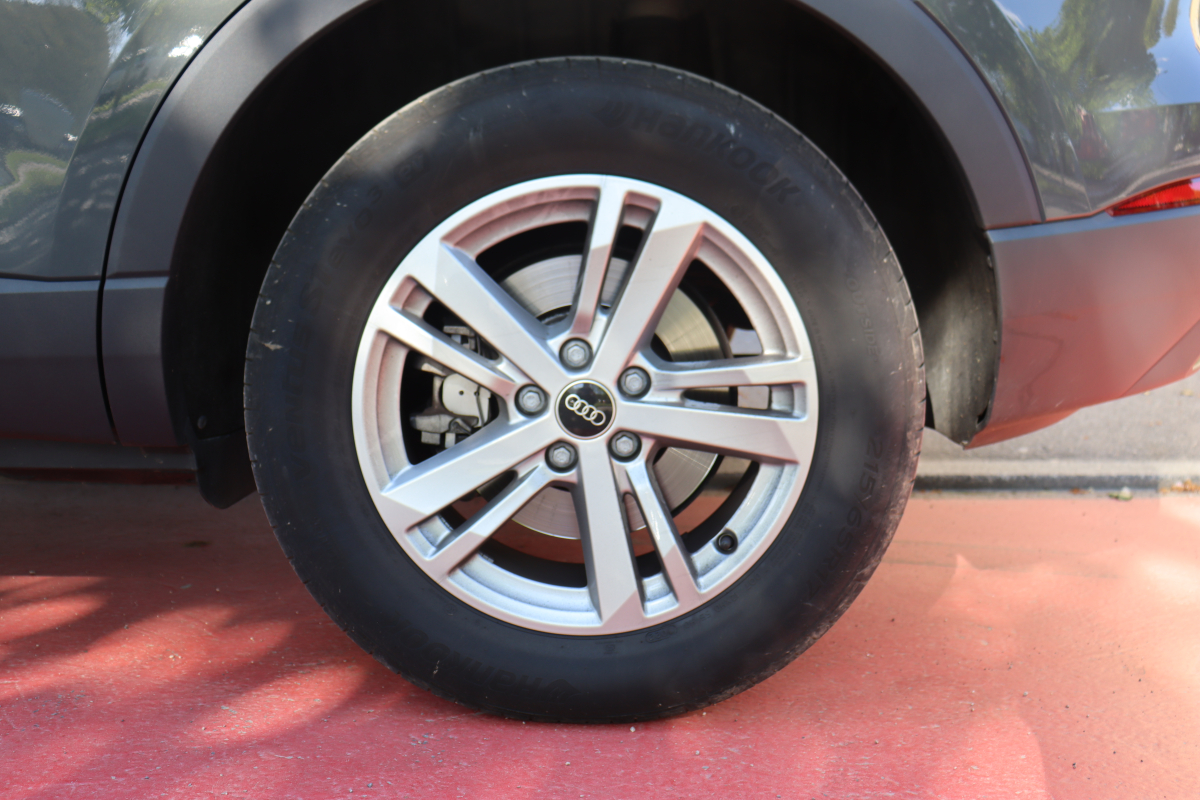 Audi Q3 — 38