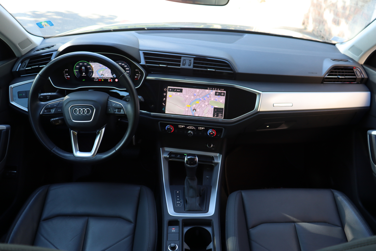 Audi Q3 — 13