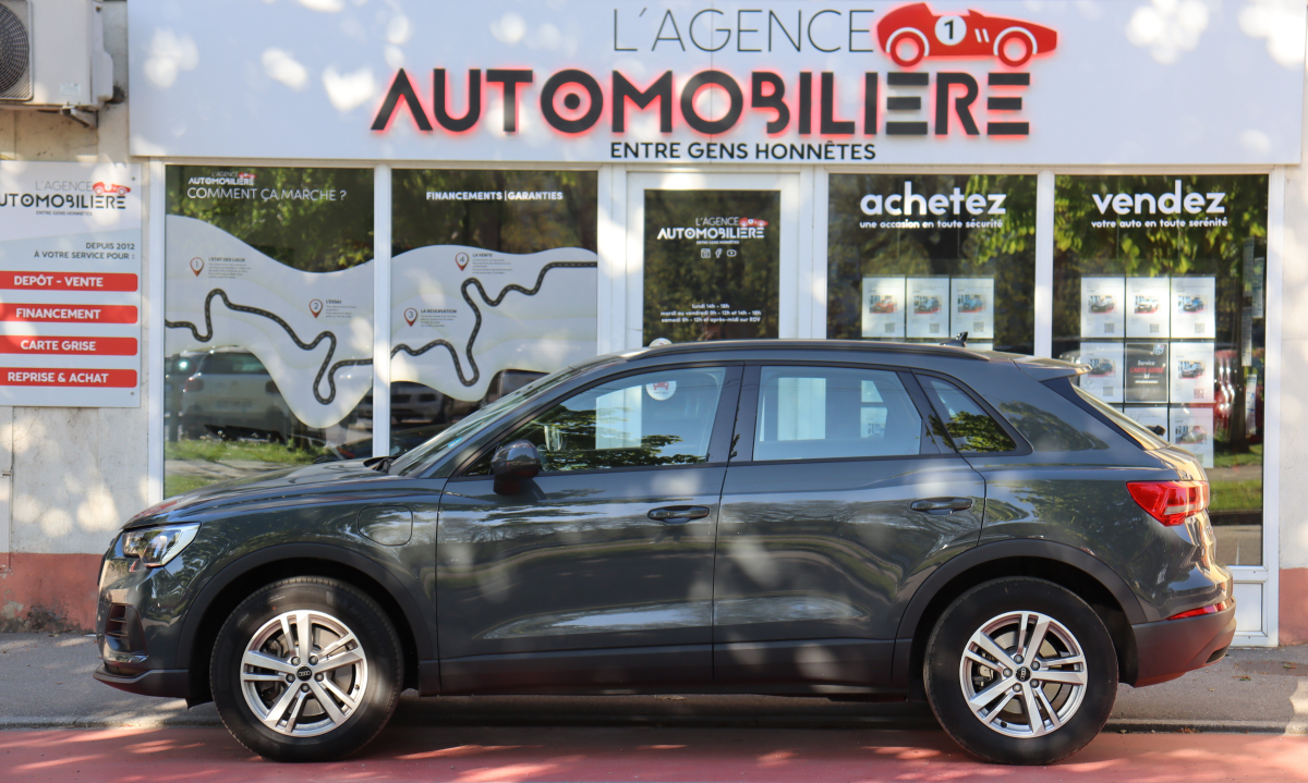 Audi Q3 — 2
