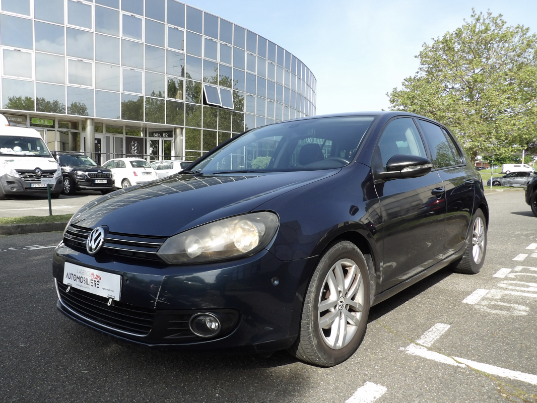 Volkswagen Golf — 7