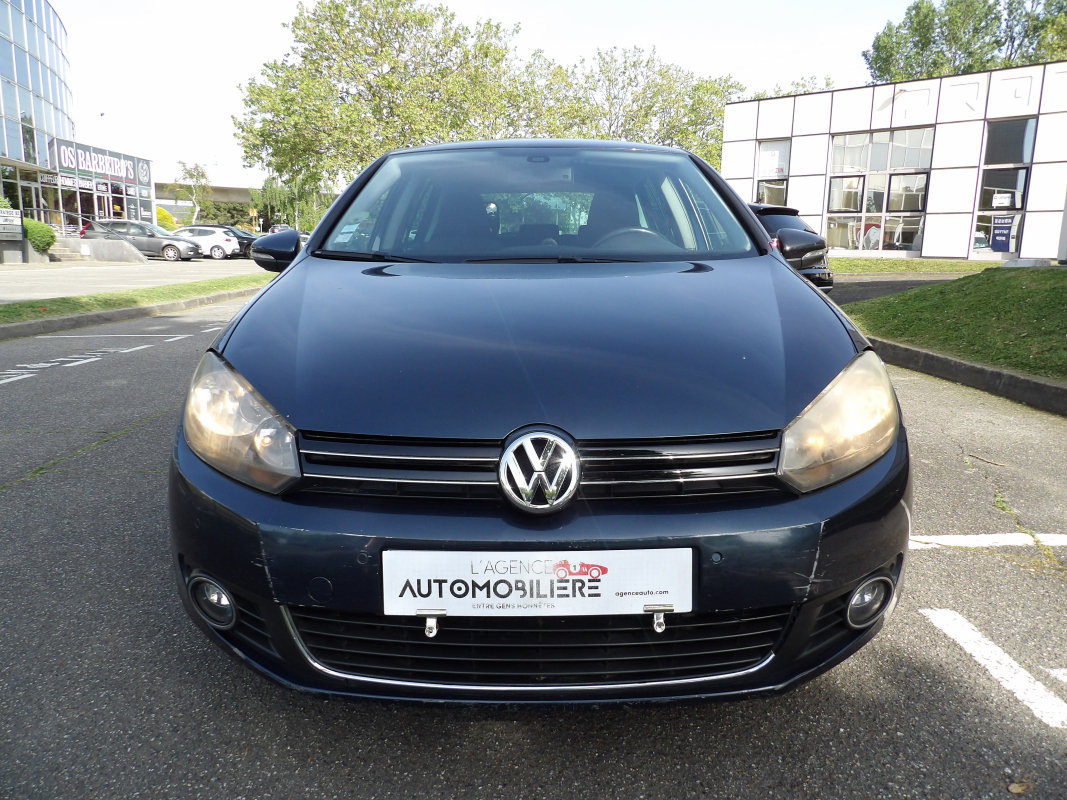 Volkswagen Golf — 8