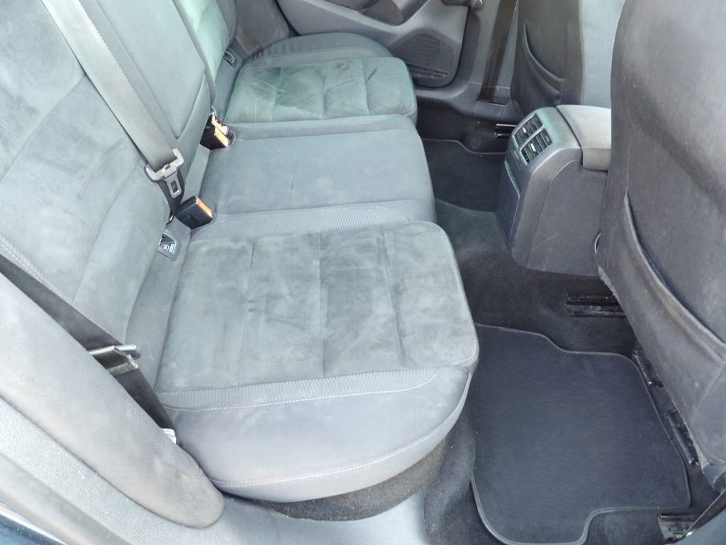 Volkswagen Golf — 16
