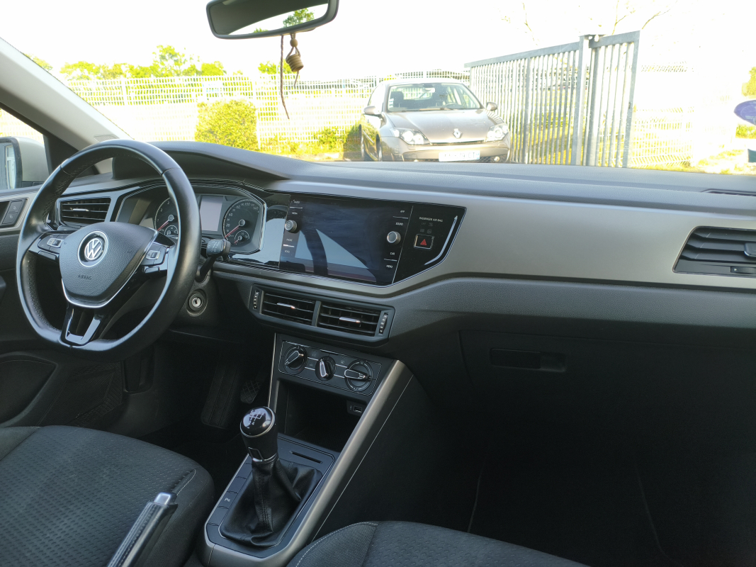 Volkswagen Polo — 15