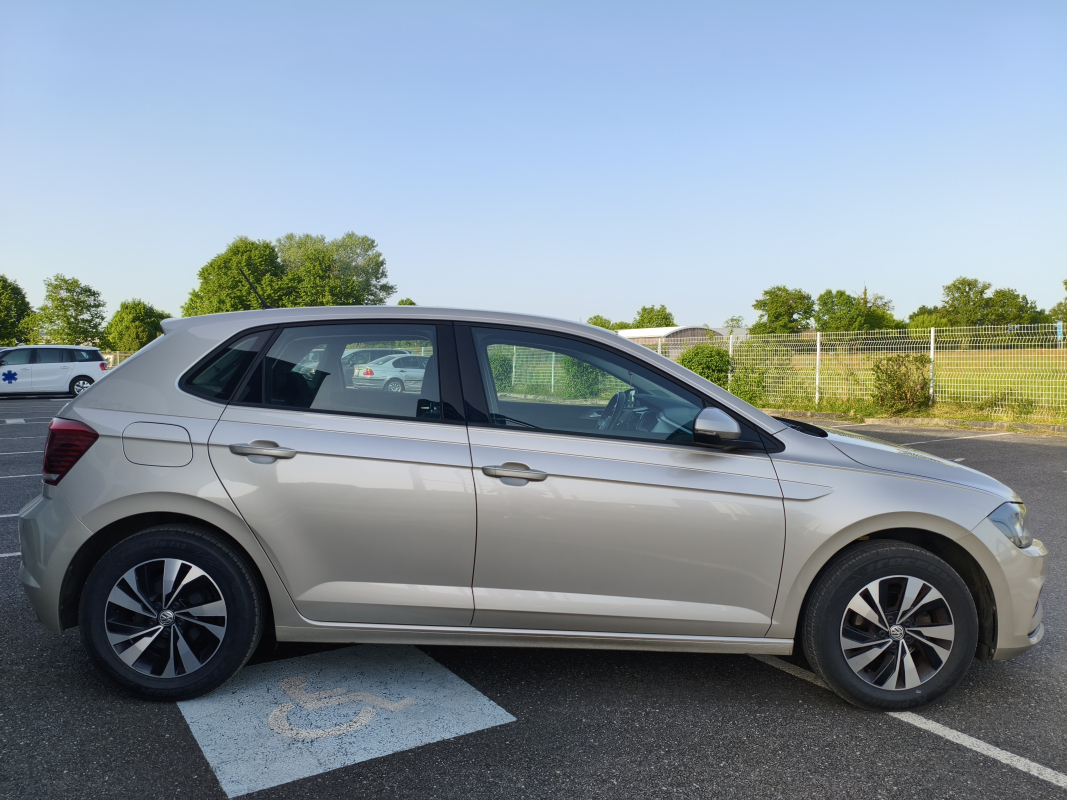 Volkswagen Polo — 4