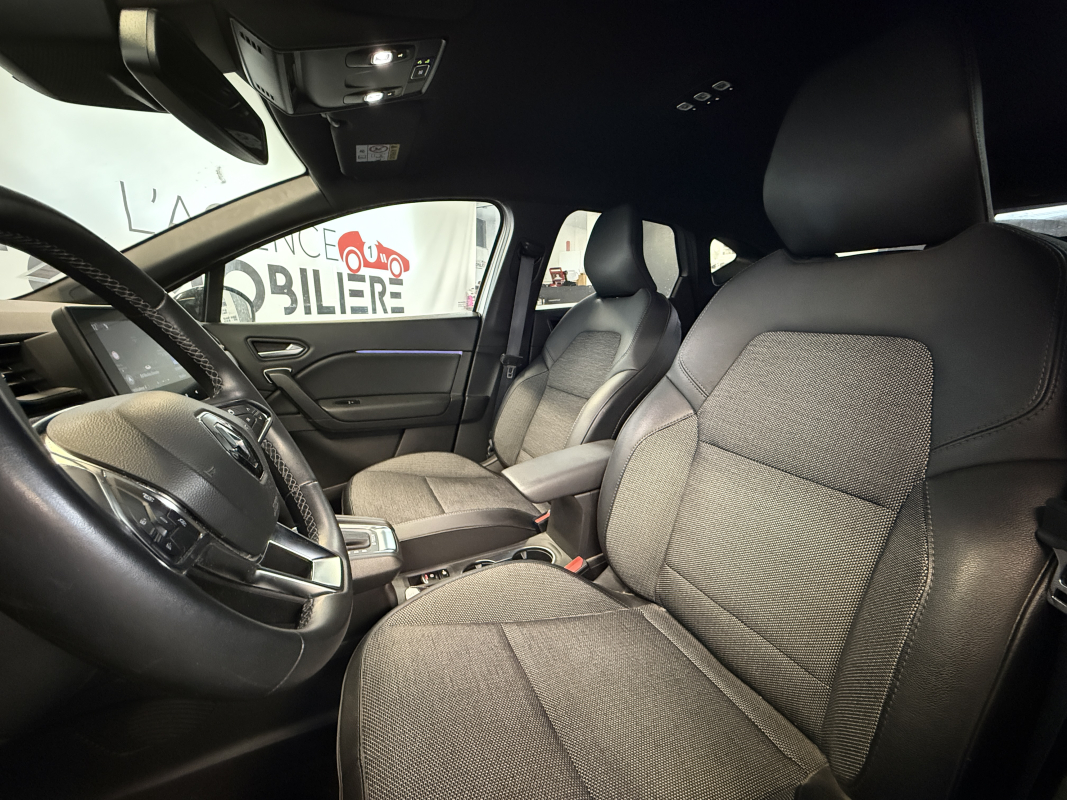 Renault Captur — 12