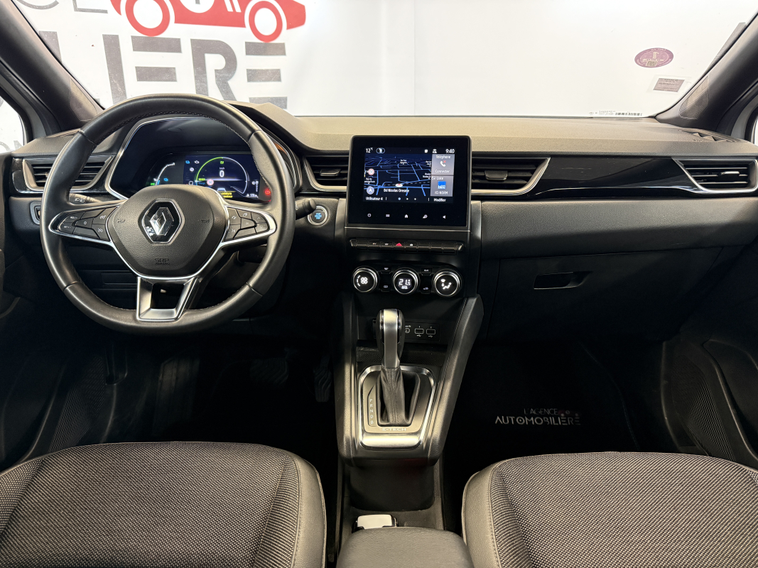 Renault Captur — 10