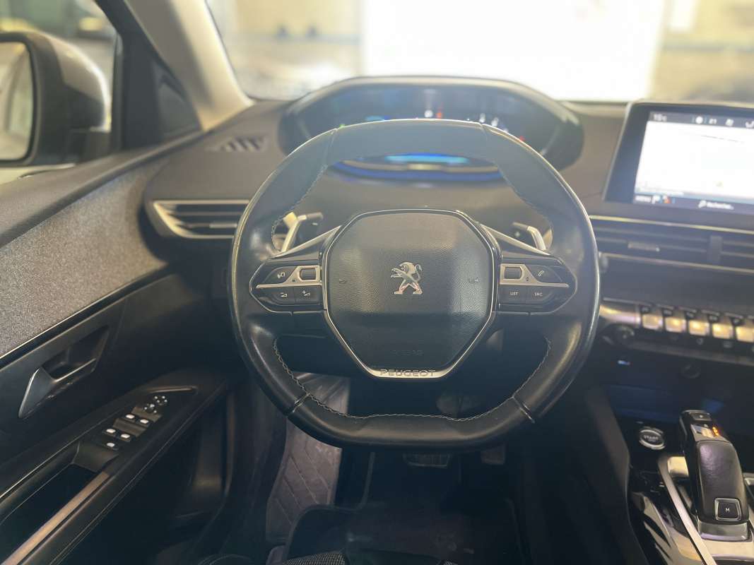Peugeot 3008 — 12