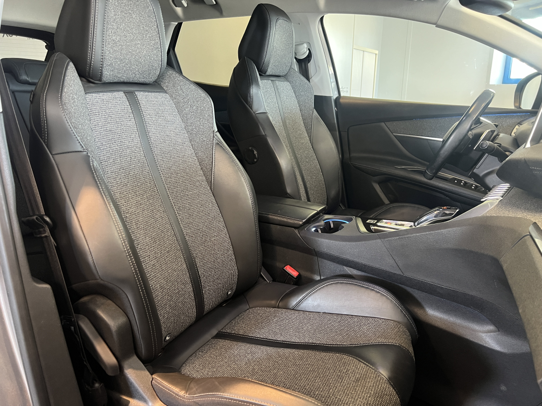 Peugeot 3008 — 19