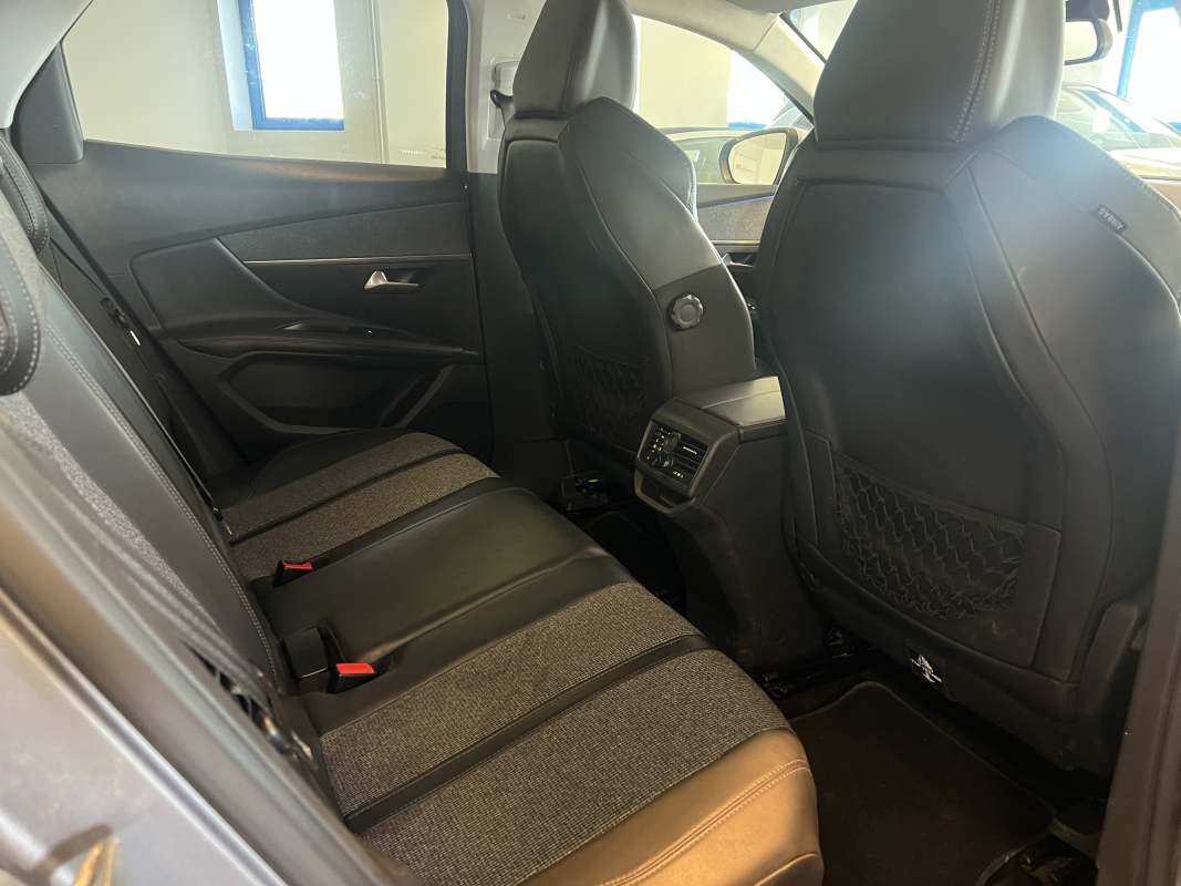 Peugeot 3008 — 22