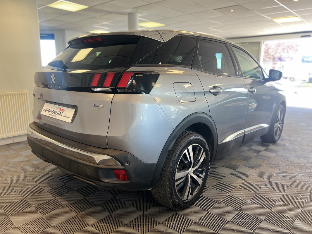 Peugeot 3008 — 3