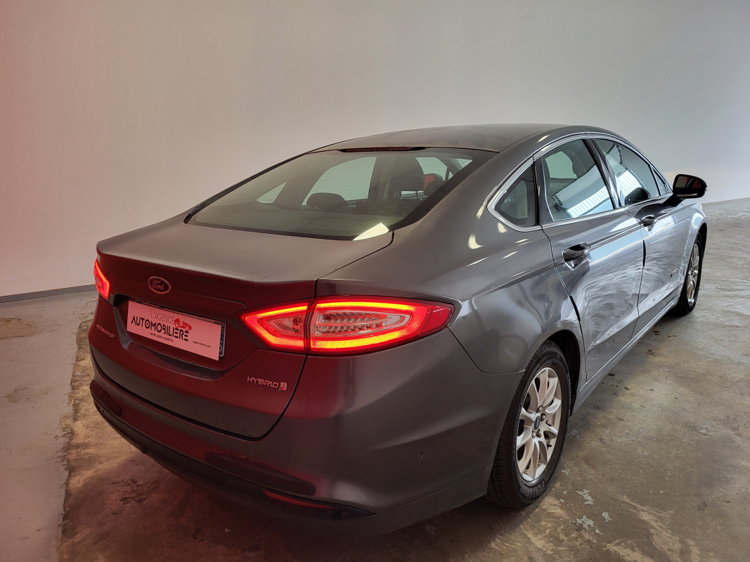 Ford Mondeo — 7