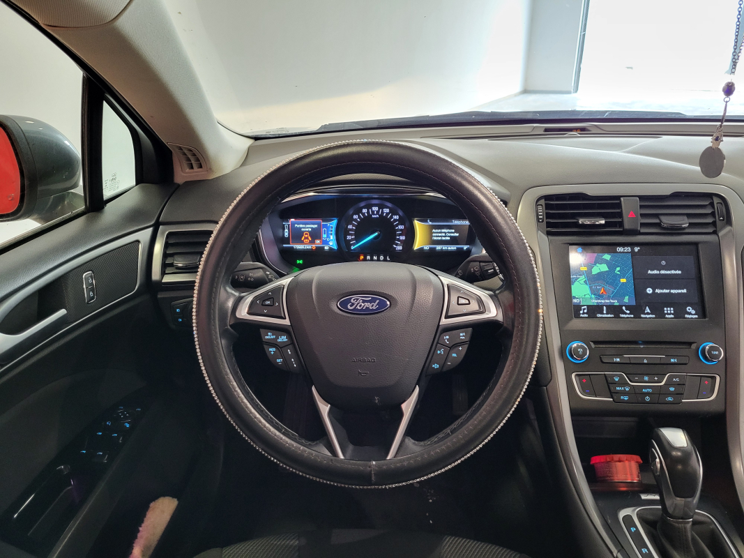 Ford Mondeo — 16