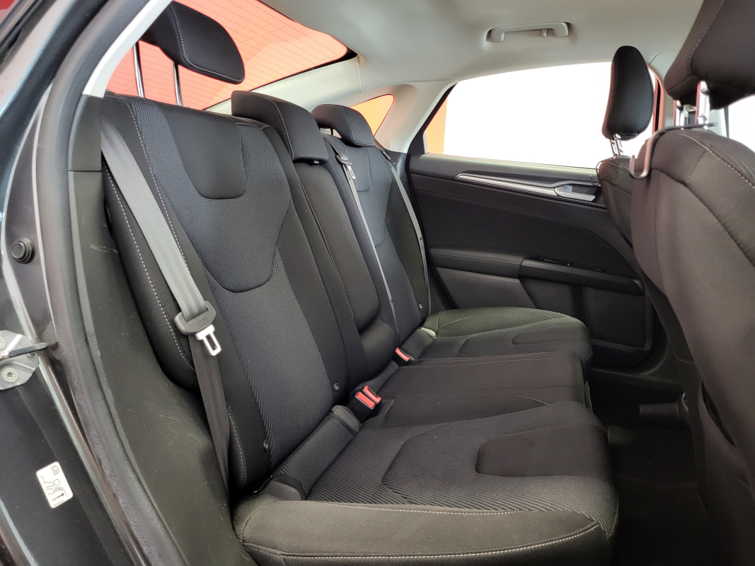 Ford Mondeo — 14