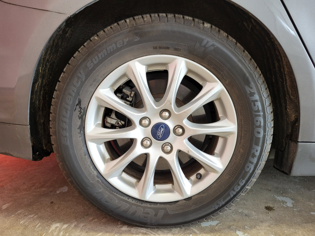 Ford Mondeo — 9