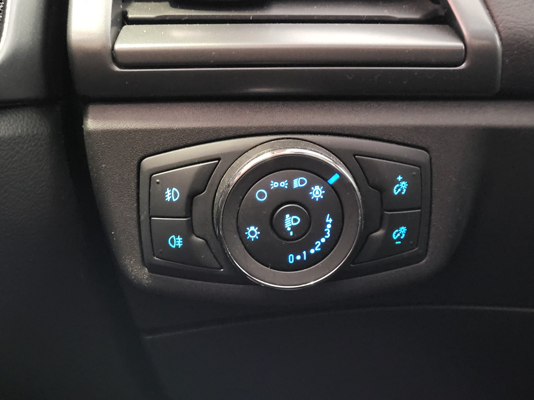 Ford Mondeo — 25