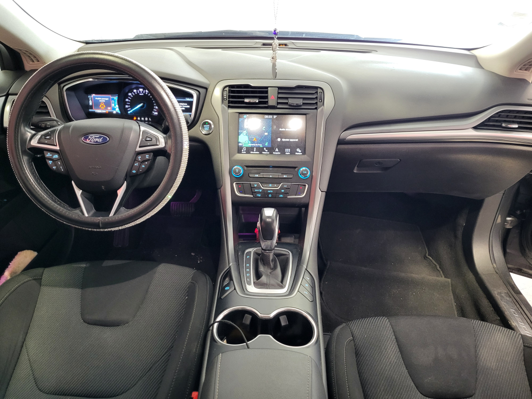 Ford Mondeo — 15