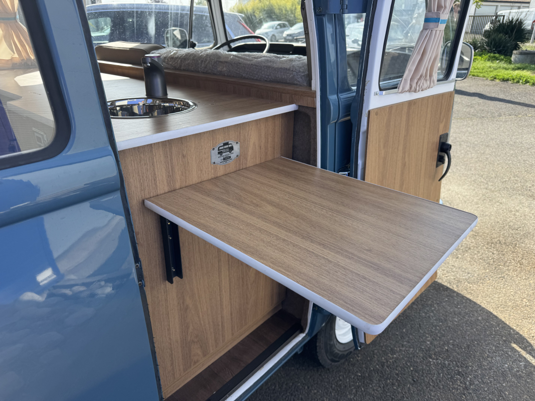 Volkswagen Combi — 30
