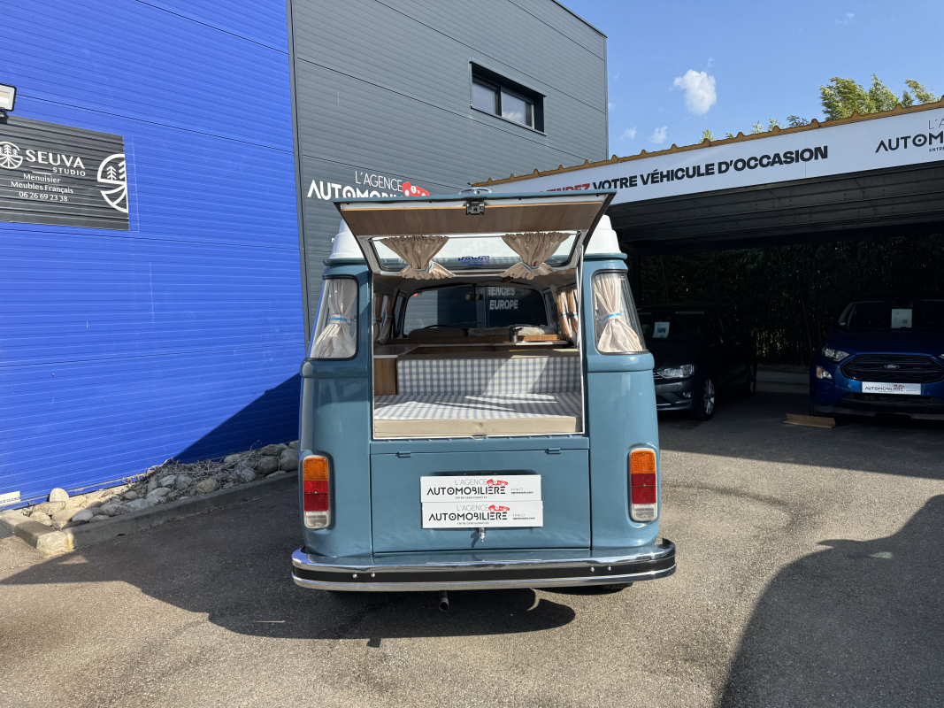 Volkswagen Combi — 13