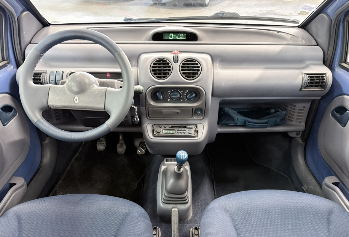 Renault Twingo — 13