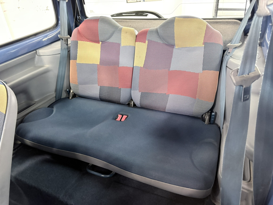 Renault Twingo — 9