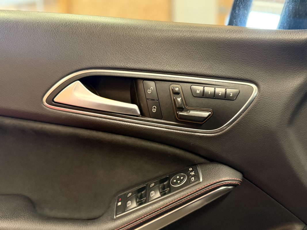 Mercedes Classe CLA — 21