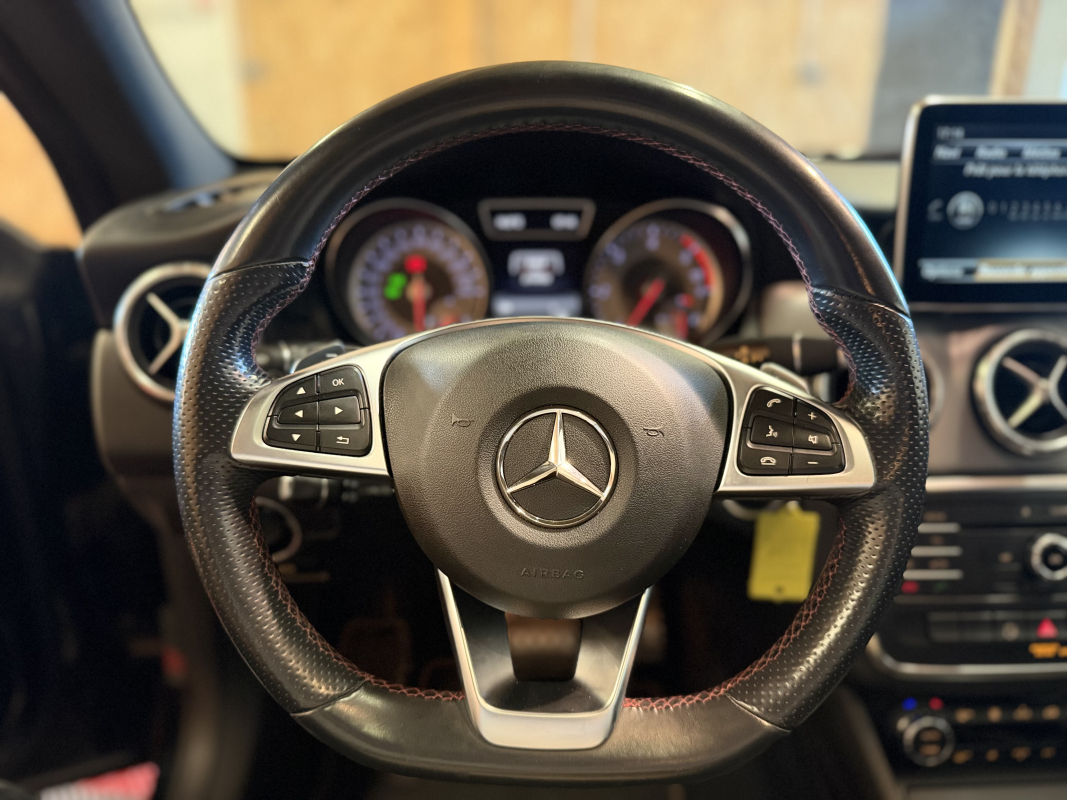 Mercedes Classe CLA — 16