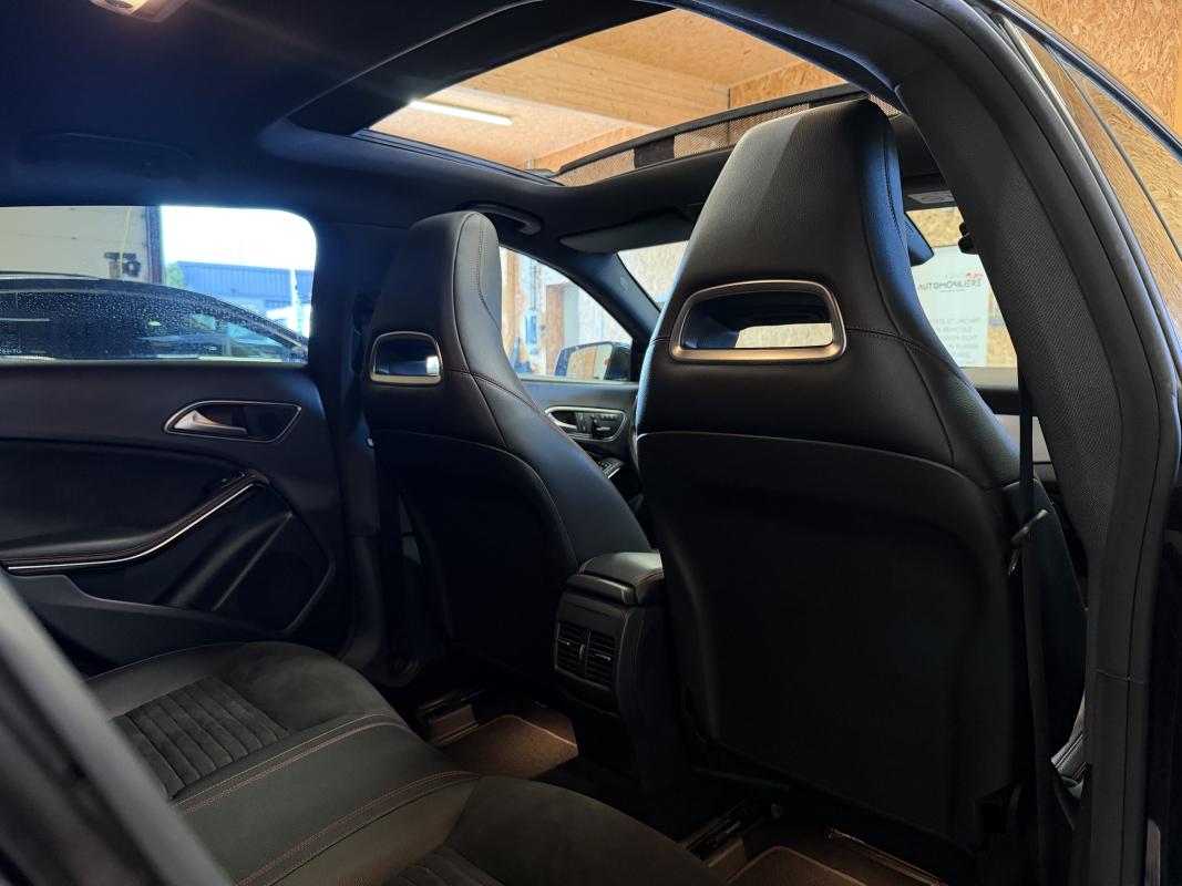 Mercedes Classe CLA — 22