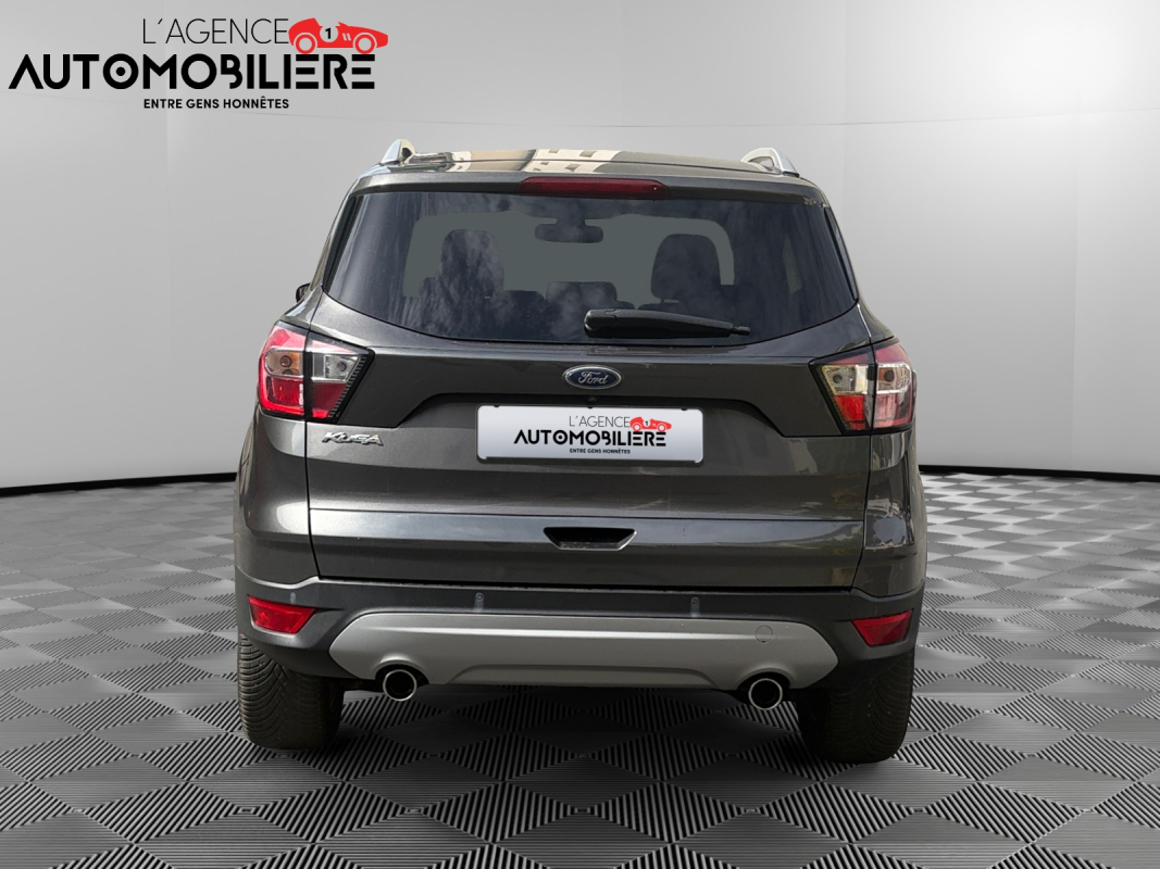Ford Kuga — 4
