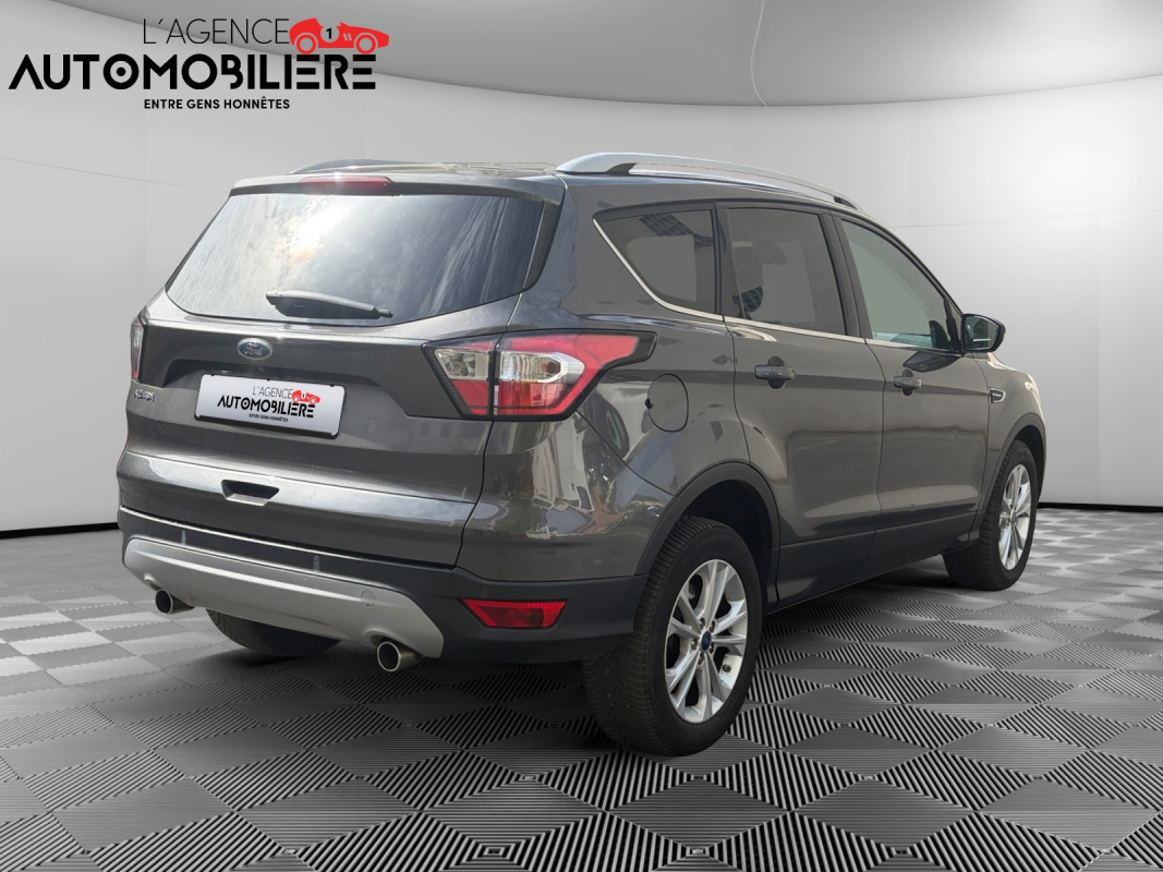 Ford Kuga — 5