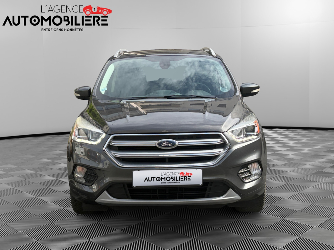 Ford Kuga — 8