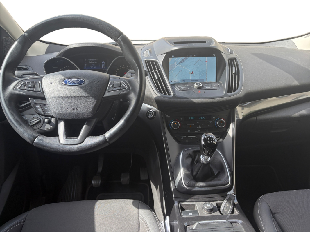 Ford Kuga — 12