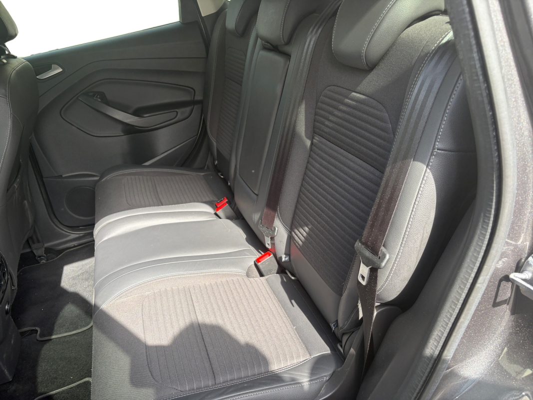 Ford Kuga — 16