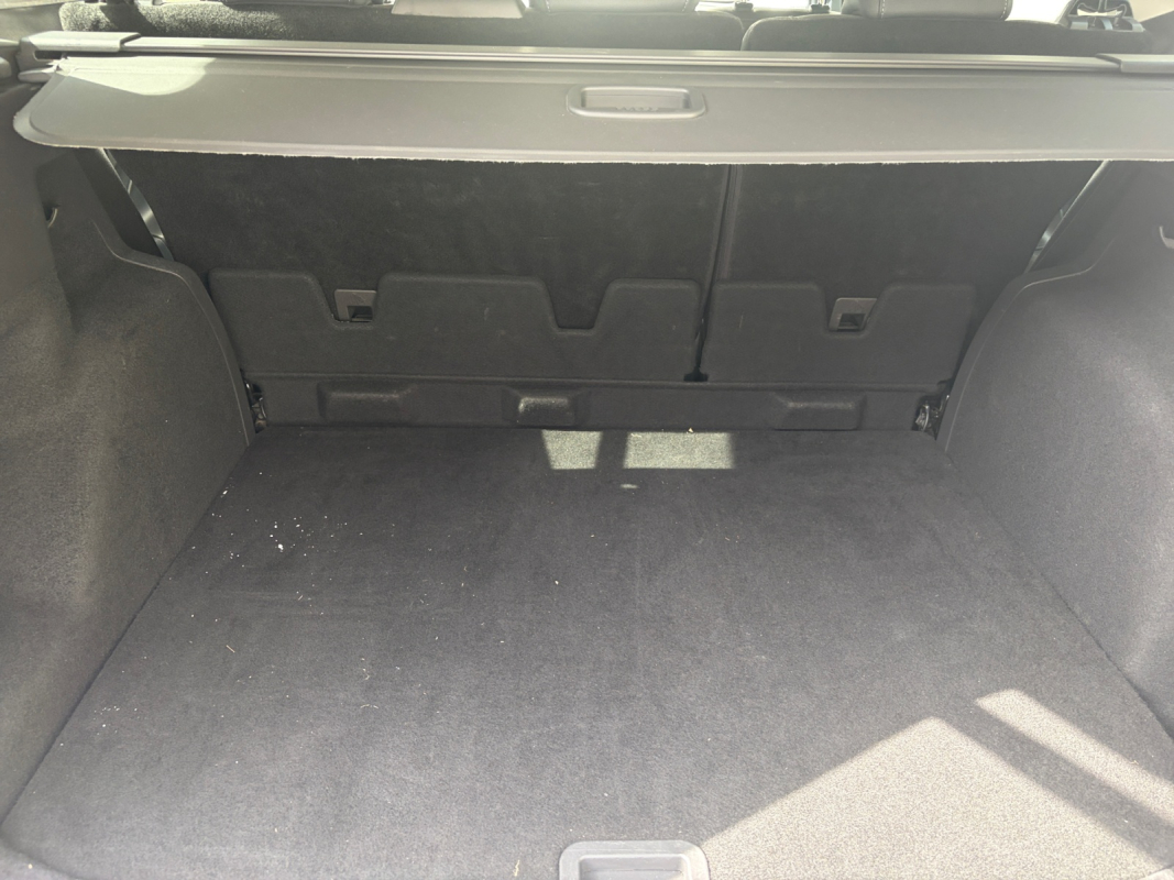 Ford Kuga — 19