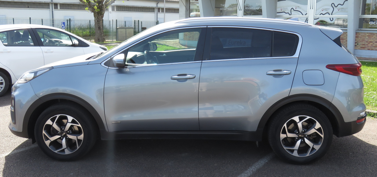 Kia Sportage — 8