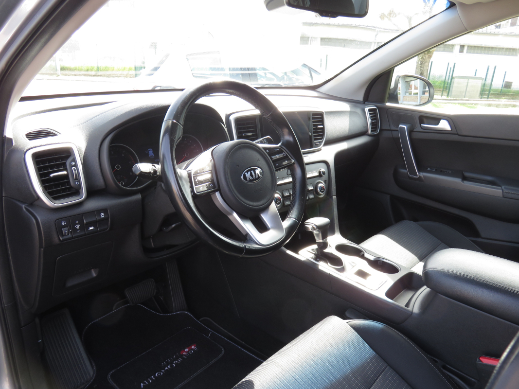 Kia Sportage — 9