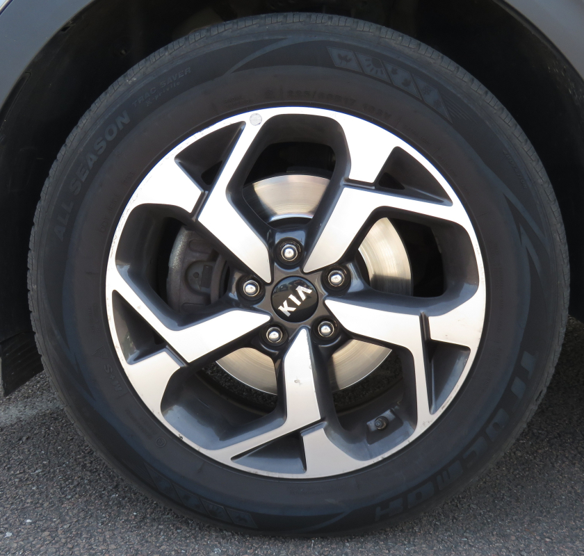 Kia Sportage — 27