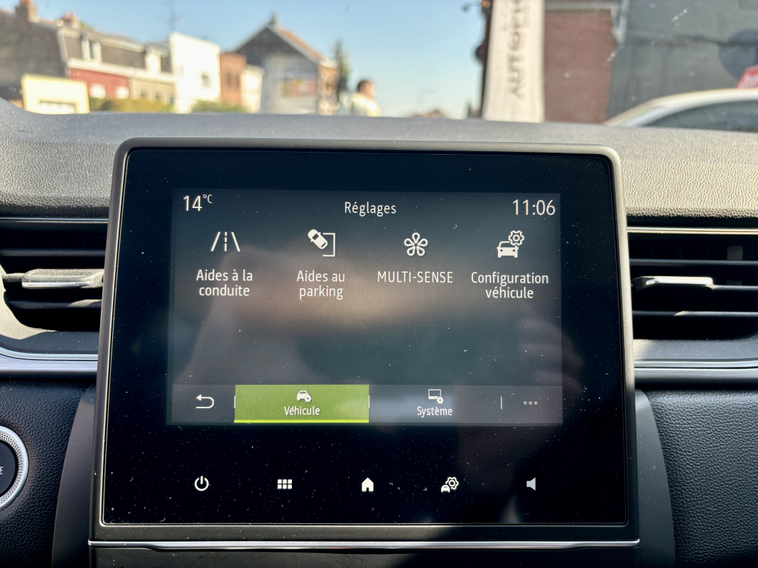 Renault Captur — 21