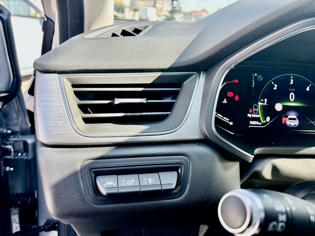 Renault Captur — 25