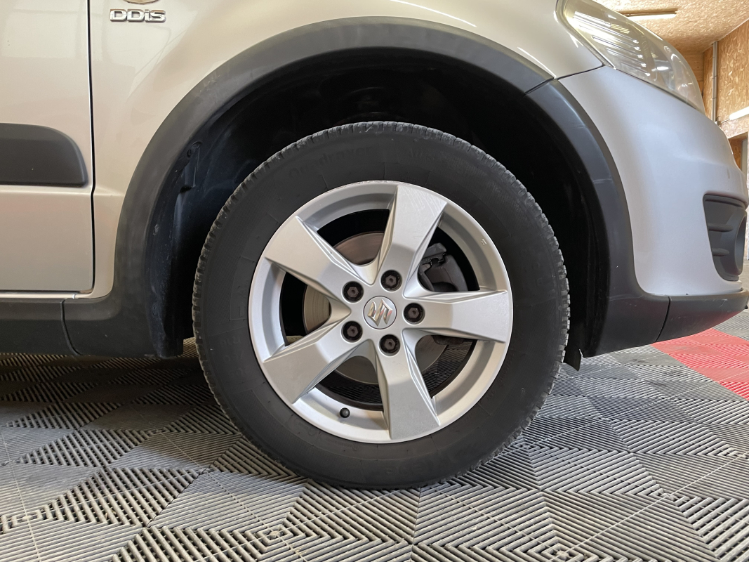 Suzuki SX4 — 19