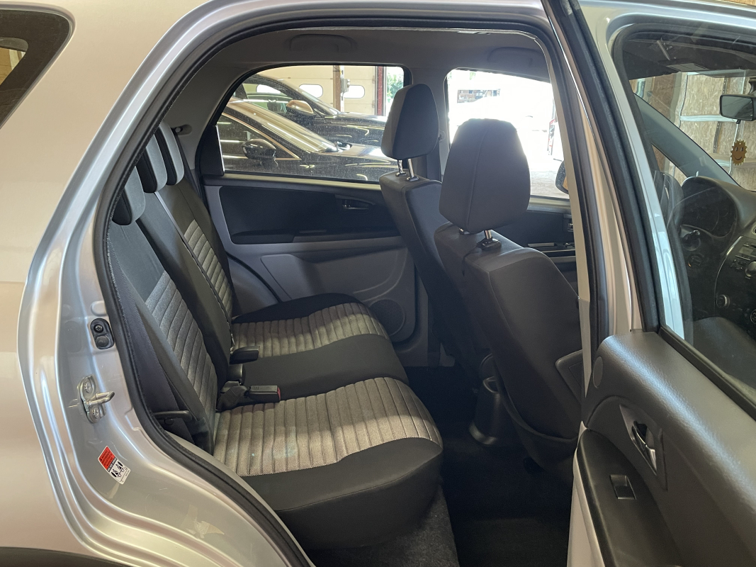 Suzuki SX4 — 14