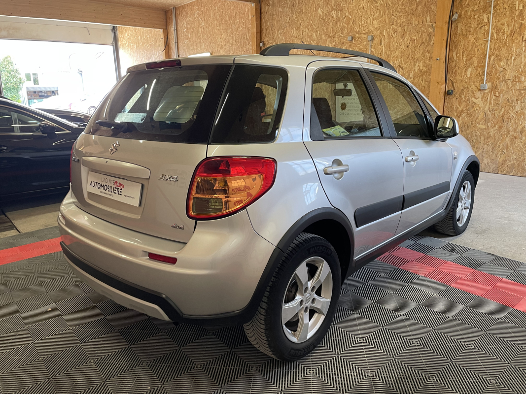 Suzuki SX4 — 5
