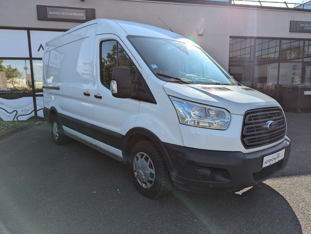 Ford Transit — 3