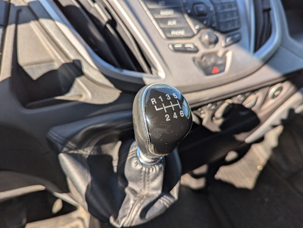 Ford Transit — 11