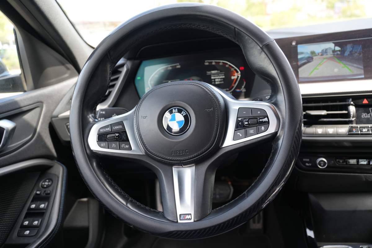 Bmw Série 1 — 14