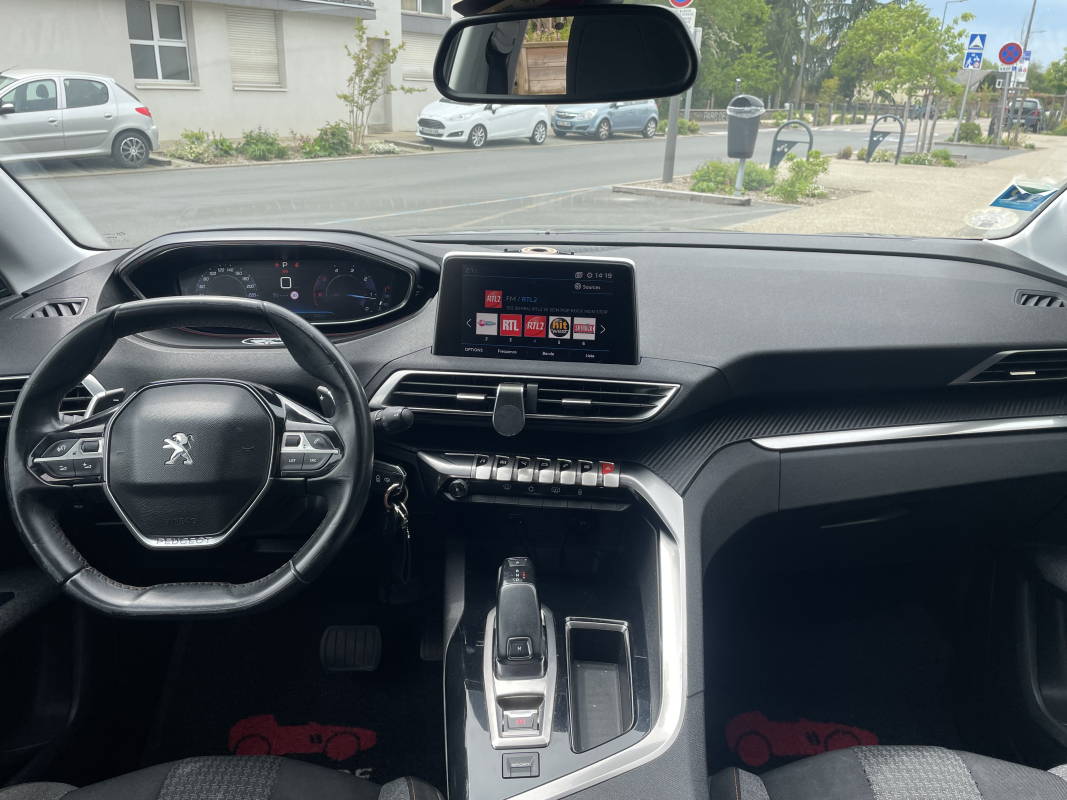 Peugeot 3008 — 11