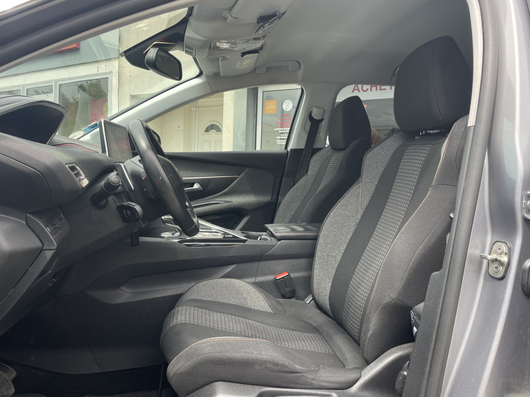 Peugeot 3008 — 9