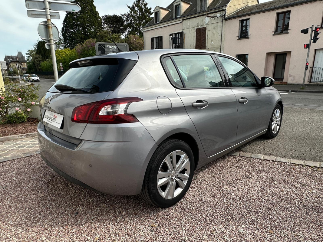 Peugeot 308 — 6
