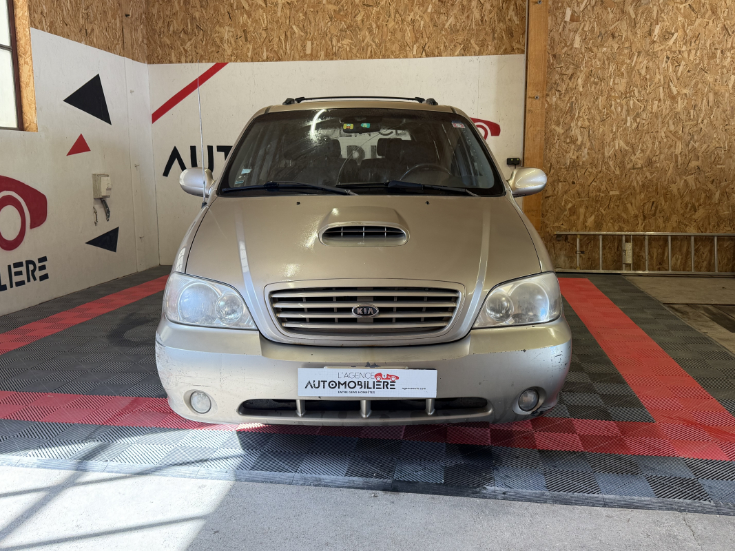 Kia Carnival — 6