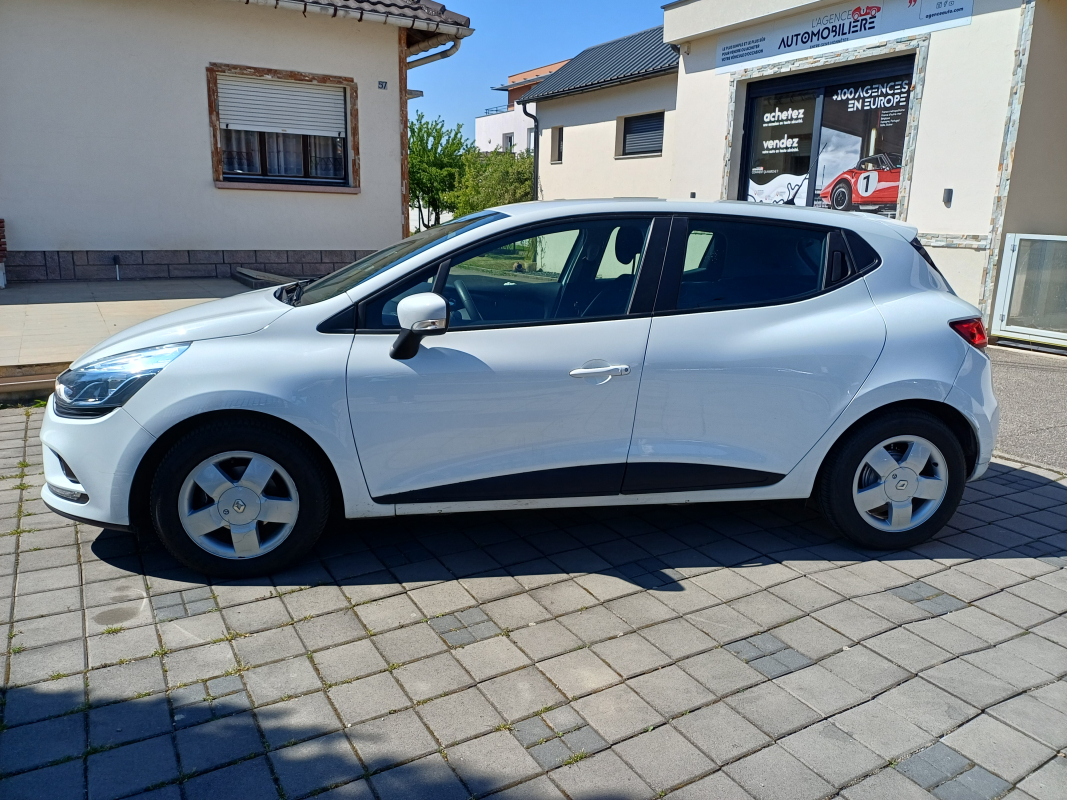 Renault Clio — 2