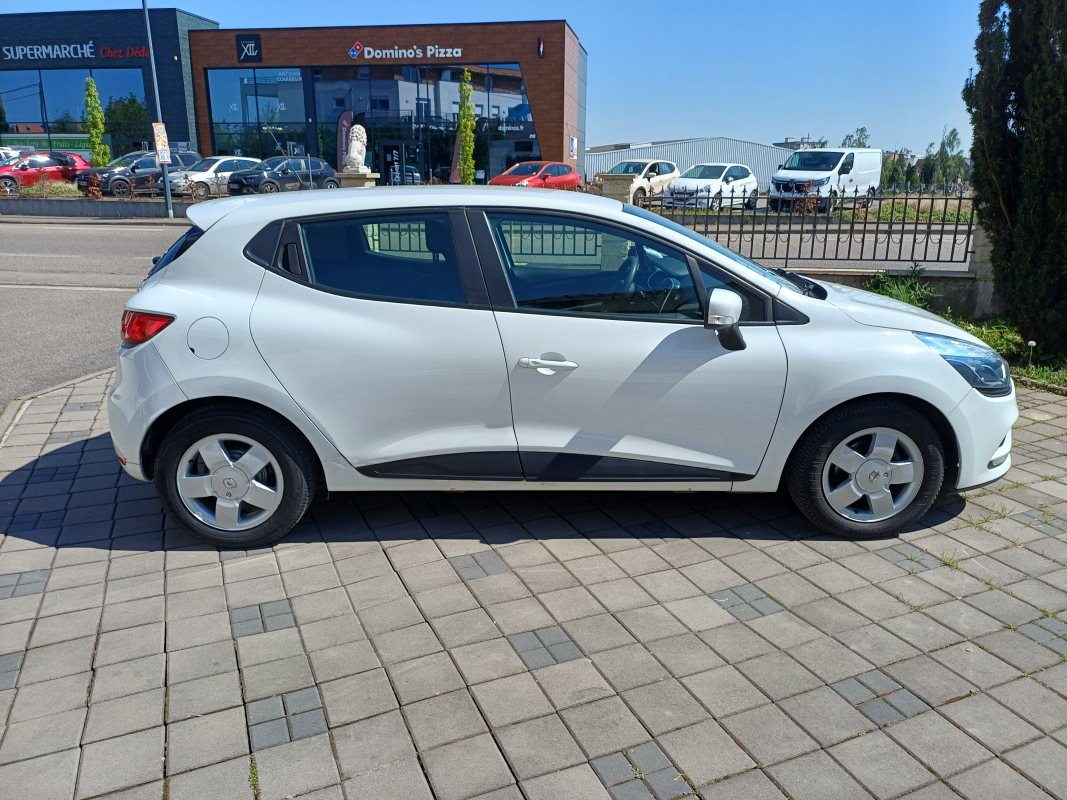 Renault Clio — 6